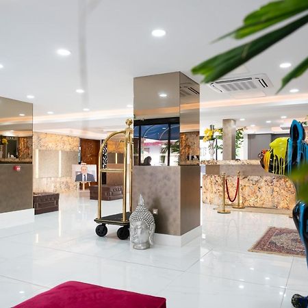 Ibis Styles Cayenne Centre Amazonia Hotel Exterior foto