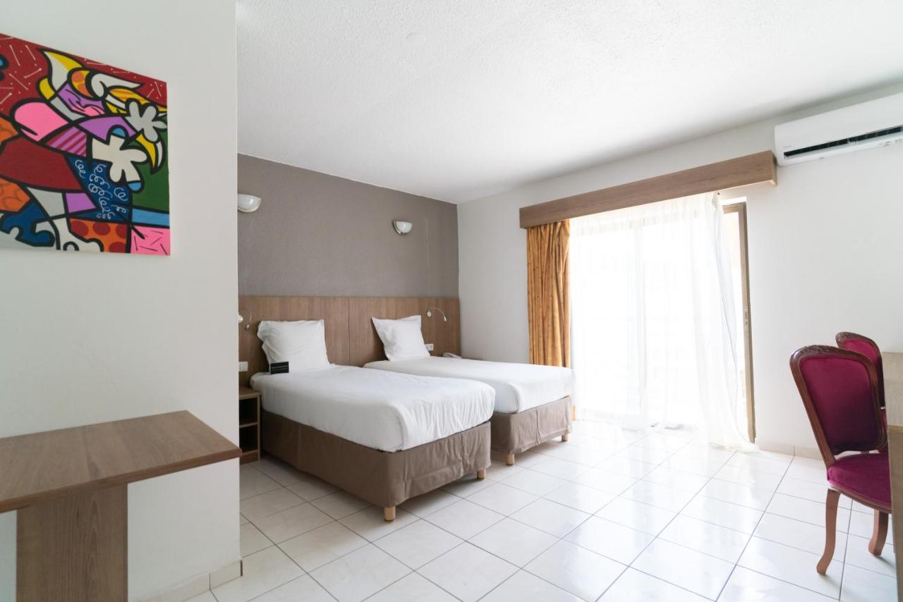 Ibis Styles Cayenne Centre Amazonia Hotel Exterior foto